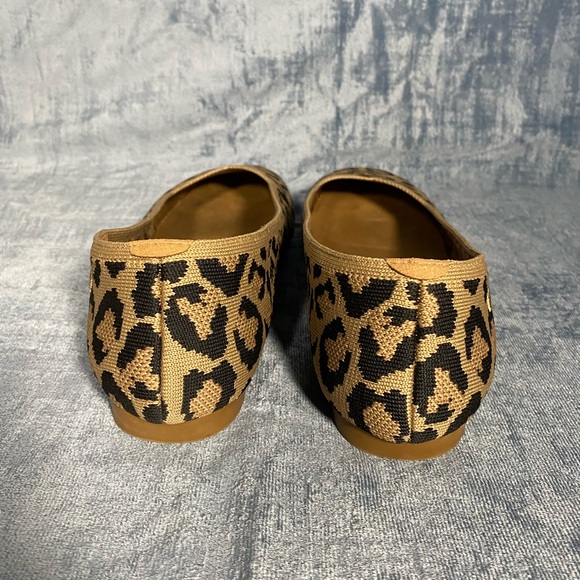 VIVAIA Square-Toe V-Cut Flats (Margot 2.0) SIZE 9.5 - Picture 6 of 8